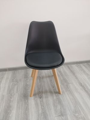 40'HQ sillas de salón con cojín de PU 1488pcs precios silla de comedor de tulipanes de madera nórdica
