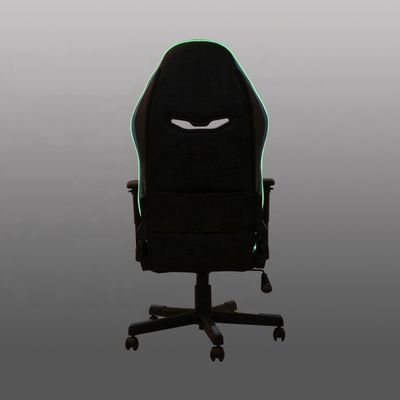 Mejore su configuración de juego con silla de estilo ejecutivo y reposapiés de cuero sintético