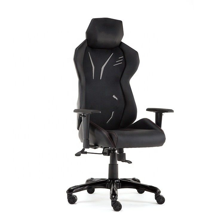 Silla de oficina con malla de plástico y silla de elevación en diseño